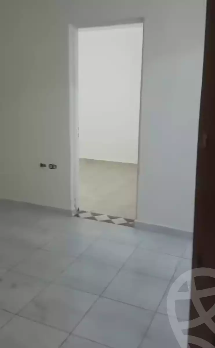 https://aqarmap.com.eg/ar/listing/6113327-for-sale-cairo-helwan-helwan-el-sharkeya-sameh-st