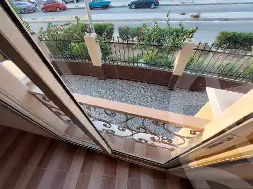 https://aqarmap.com.eg/en/listing/6113418-for-sale-cairo-new-cairo-el-ahyaa-first-neighborhood-street-2