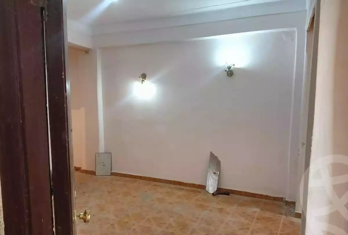 https://aqarmap.com.eg/en/listing/6113453-for-sale-alexandria-l-jmy-lbytsh-el-hay-st