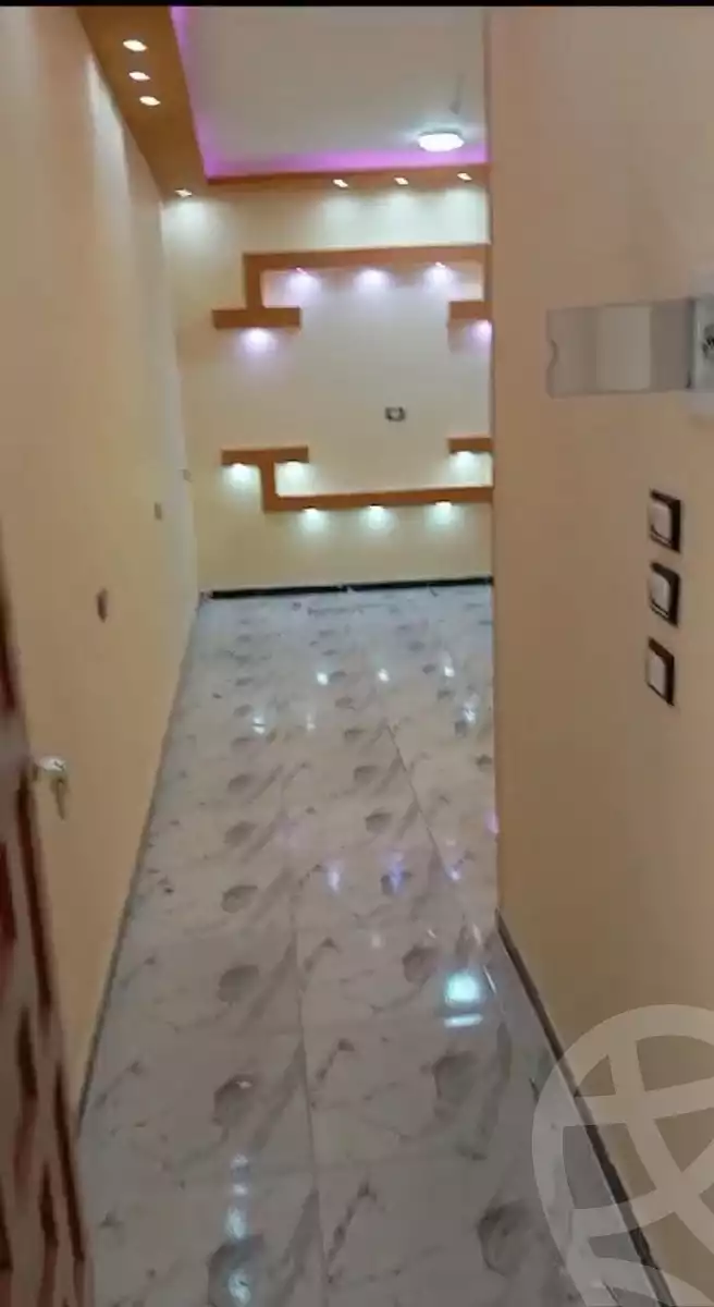 https://aqarmap.com.eg/en/listing/6113605-for-rent-asyut-asyut-city-al-qysarya-el-raeesy-st