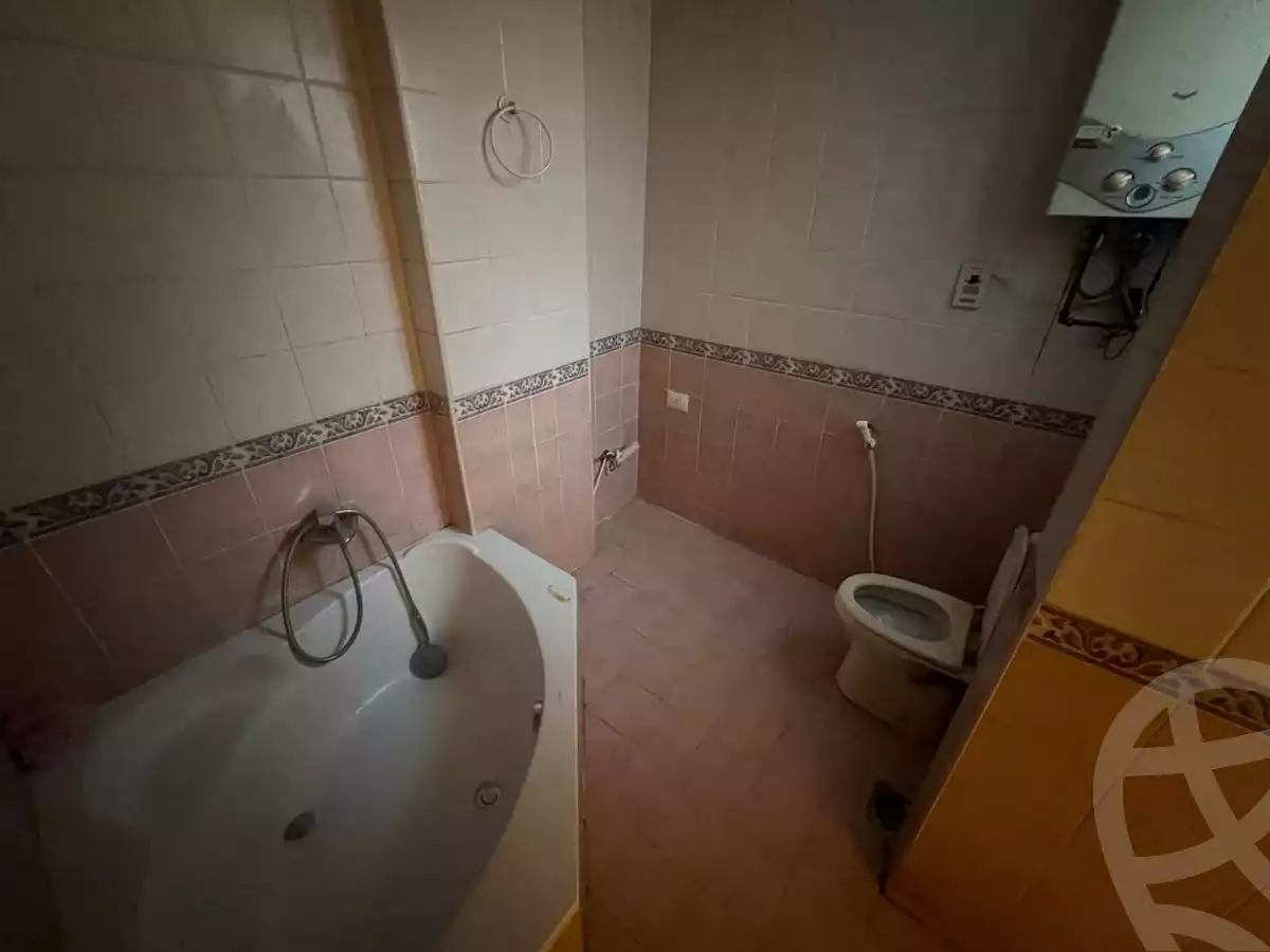 https://aqarmap.com.eg/ar/listing/6113677-for-rent-cairo-mokattam-lhdb-l-ly