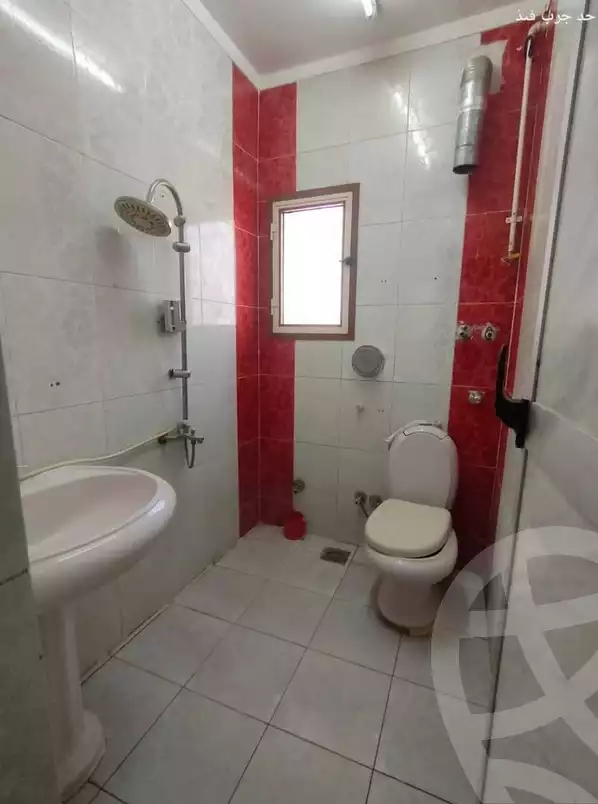 https://aqarmap.com.eg/en/listing/6113862-for-sale-qalyubia-shubra-el-khaima-om-bayoumi
