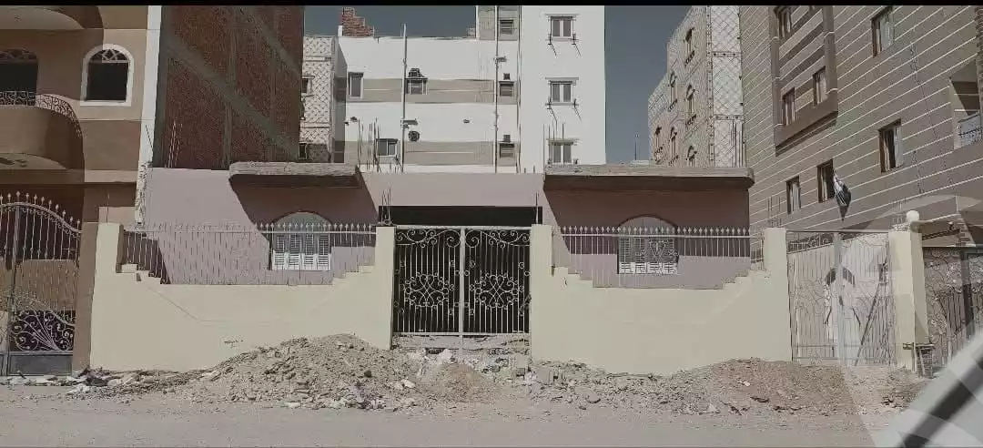 https://aqarmap.com.eg/en/listing/6114120-for-sale-sohag-mdyn-swhj-ljdyd