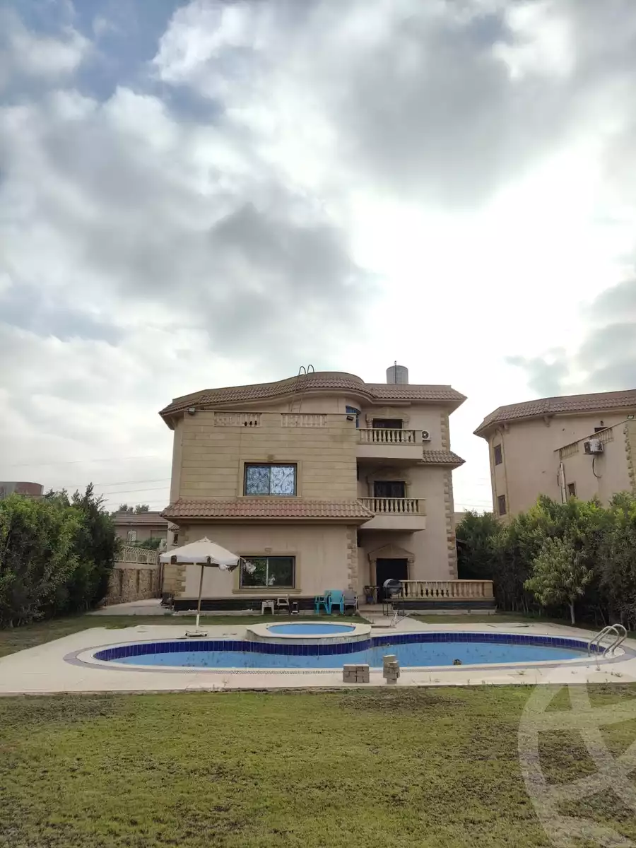 https://aqarmap.com.eg/en/listing/6114189-for-rent-cairo-el-sheikh-zayed-city-compounds