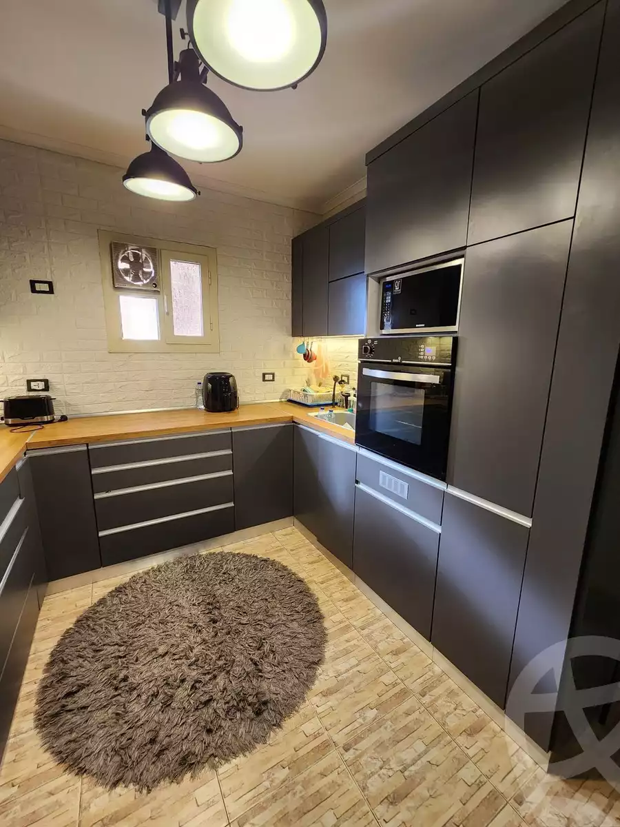 https://aqarmap.com.eg/en/listing/6114221-for-sale-cairo-el-sheikh-zayed-city-small-investor