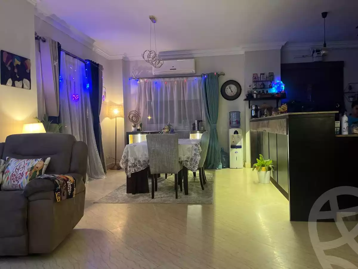 https://aqarmap.com.eg/ar/listing/6114243-for-sale-cairo-new-cairo-compounds-kmbwnd-lnkhyl