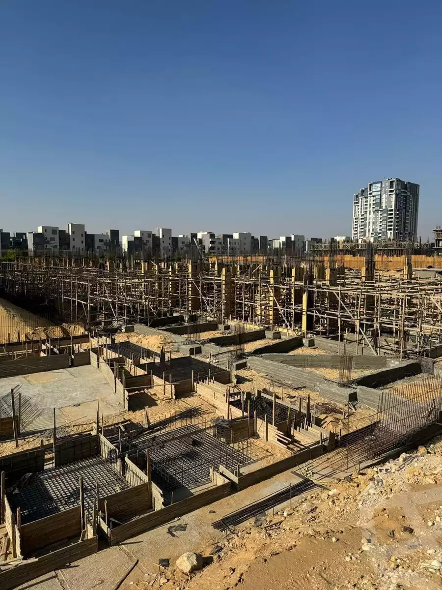 https://aqarmap.com.eg/en/listing/6093901-for-sale-cairo-6th-of-october-compounds-Ever-Credd