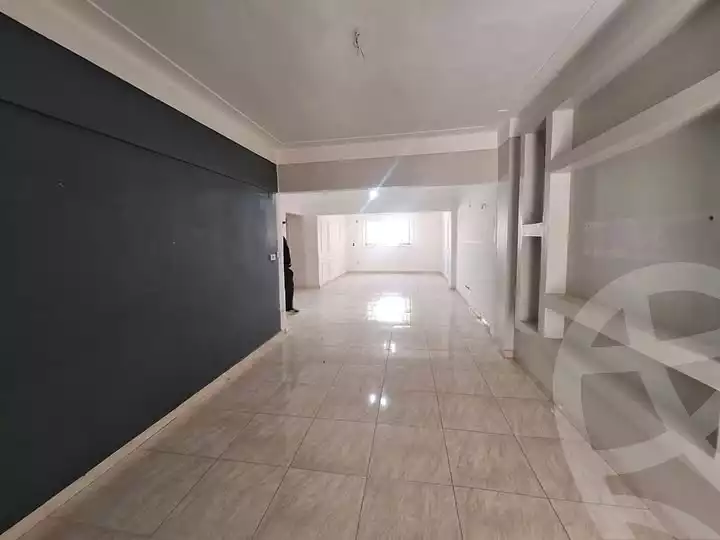 https://aqarmap.com.eg/en/listing/6117144-for-sale-alexandria-lauran