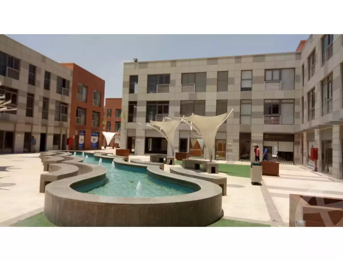 https://aqarmap.com.eg/en/listing/6117130-for-sale-cairo-el-sheikh-zayed-city-compounds-the-courtyard-mall-dorra