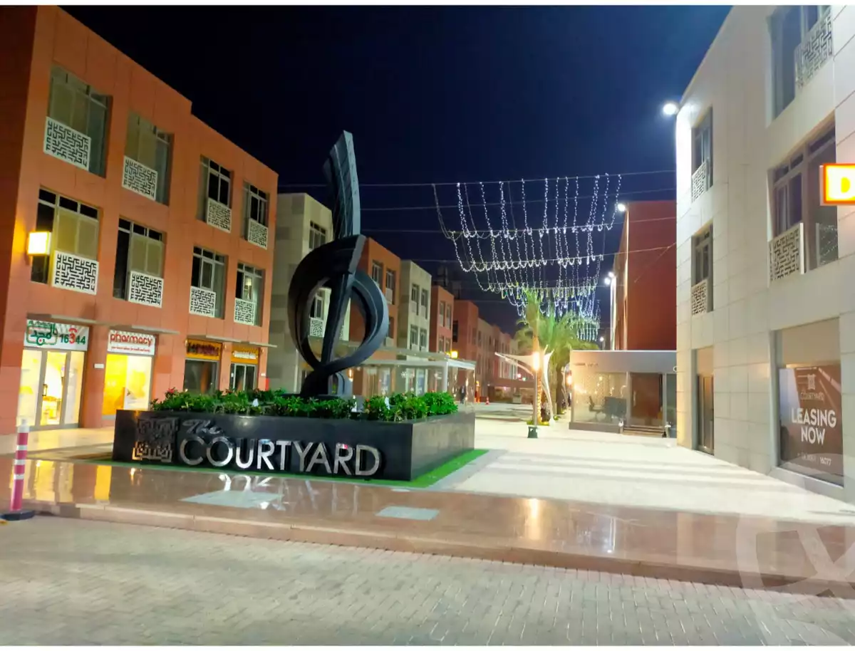 https://aqarmap.com.eg/en/listing/6117130-for-sale-cairo-el-sheikh-zayed-city-compounds-the-courtyard-mall-dorra