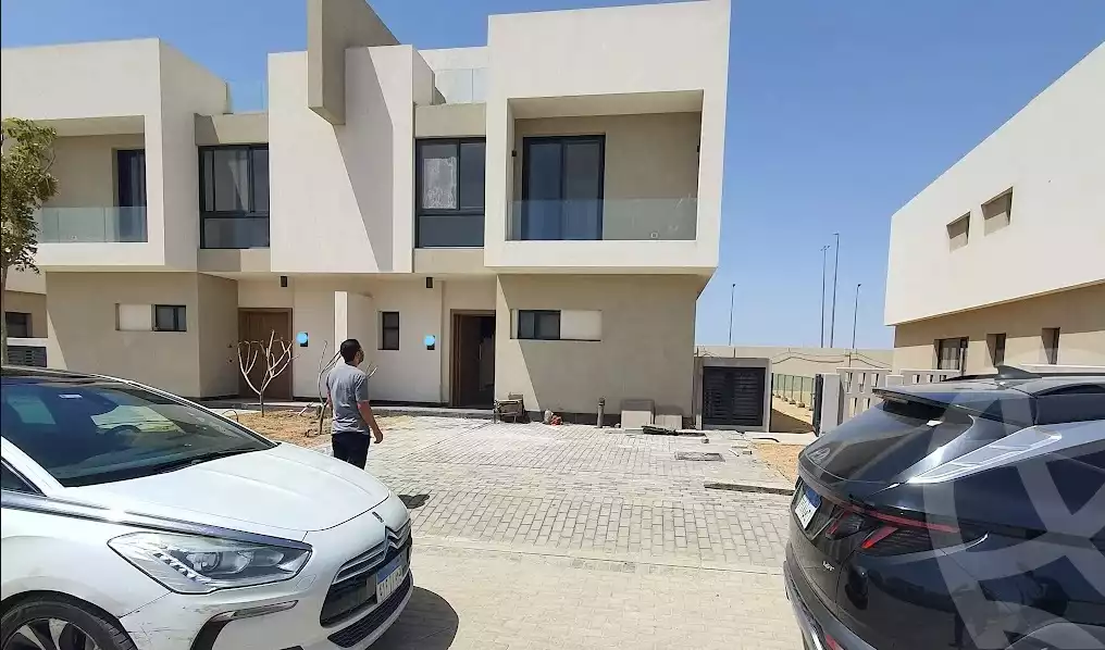 https://aqarmap.com.eg/en/listing/6117622-for-sale-cairo-el-shorouk-compounds-al-burouj-compound-imkan