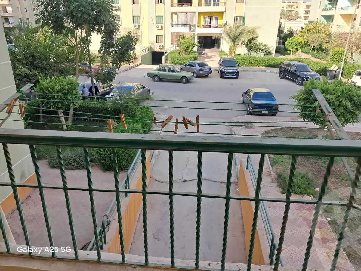 https://aqarmap.com.eg/en/listing/6117760-for-sale-cairo-al-oubour-compounds-kmbwnd-zhr-l-bwr