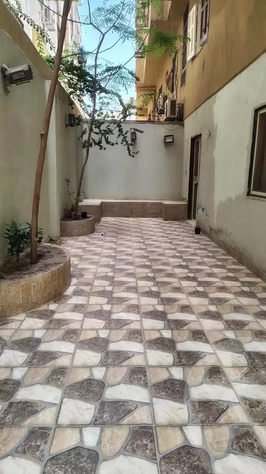https://aqarmap.com.eg/en/listing/6118250-for-sale-cairo-hadayek-el-ahram-area-f