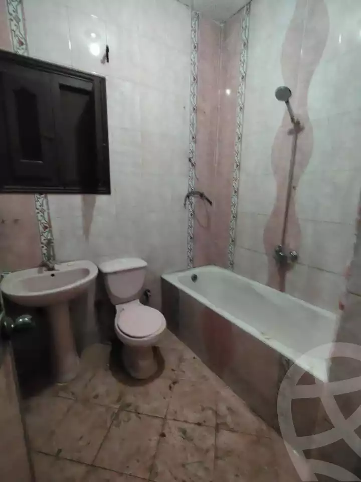 https://aqarmap.com.eg/en/listing/6118257-for-rent-qalyubia-shubra-el-khaima-om-bayoumi