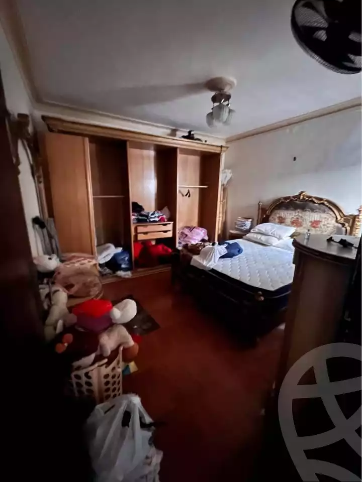 https://aqarmap.com.eg/ar/listing/6119552-for-sale-alexandria-camp-cesar-tiba-st