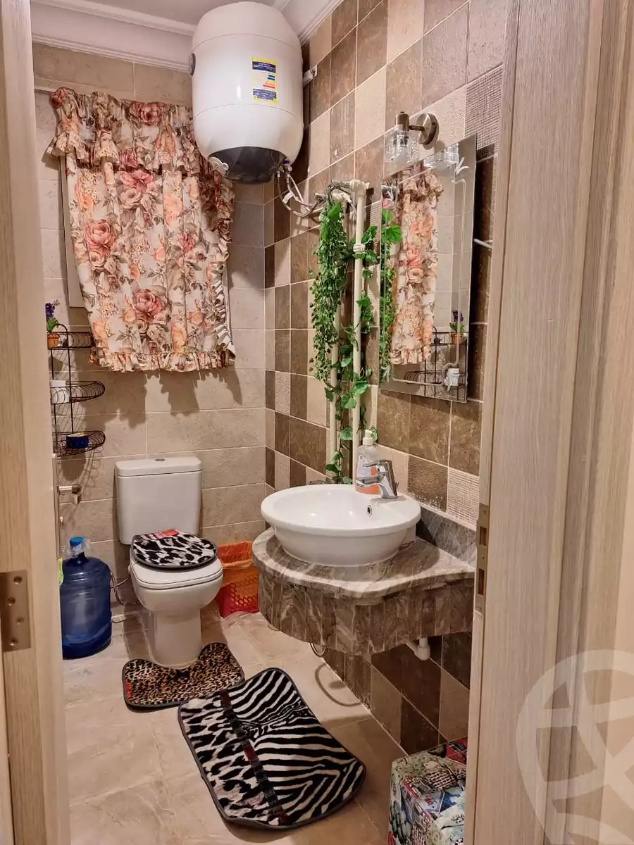 https://aqarmap.com.eg/ar/listing/6119933-for-rent-north-coast-new-alamein-mntj-t-l-lmyn-ljdyd-dwn-twn-l-lmyn-ljdyd