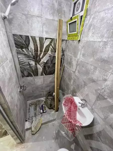 https://aqarmap.com.eg/ar/listing/6120129-for-sale-alexandria-camp-cesar-al-anba-younis-st