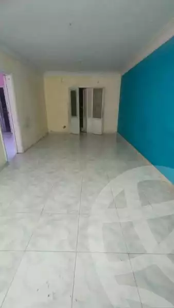 https://aqarmap.com.eg/ar/listing/6120489-for-rent-cairo-helwan-helwan-el-sharkeya-abd-el-rahman-pasha-st