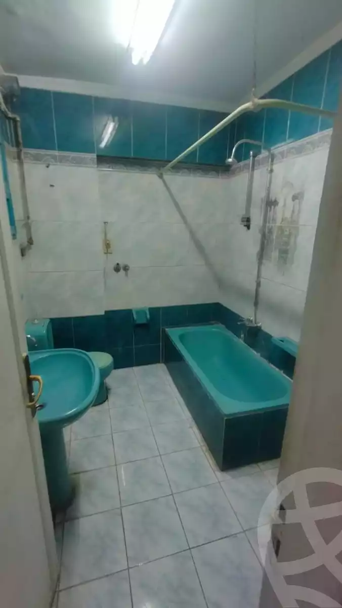 https://aqarmap.com.eg/en/listing/6121081-for-rent-cairo-helwan-helwan-el-sharkeya-abd-el-rahman-pasha-st
