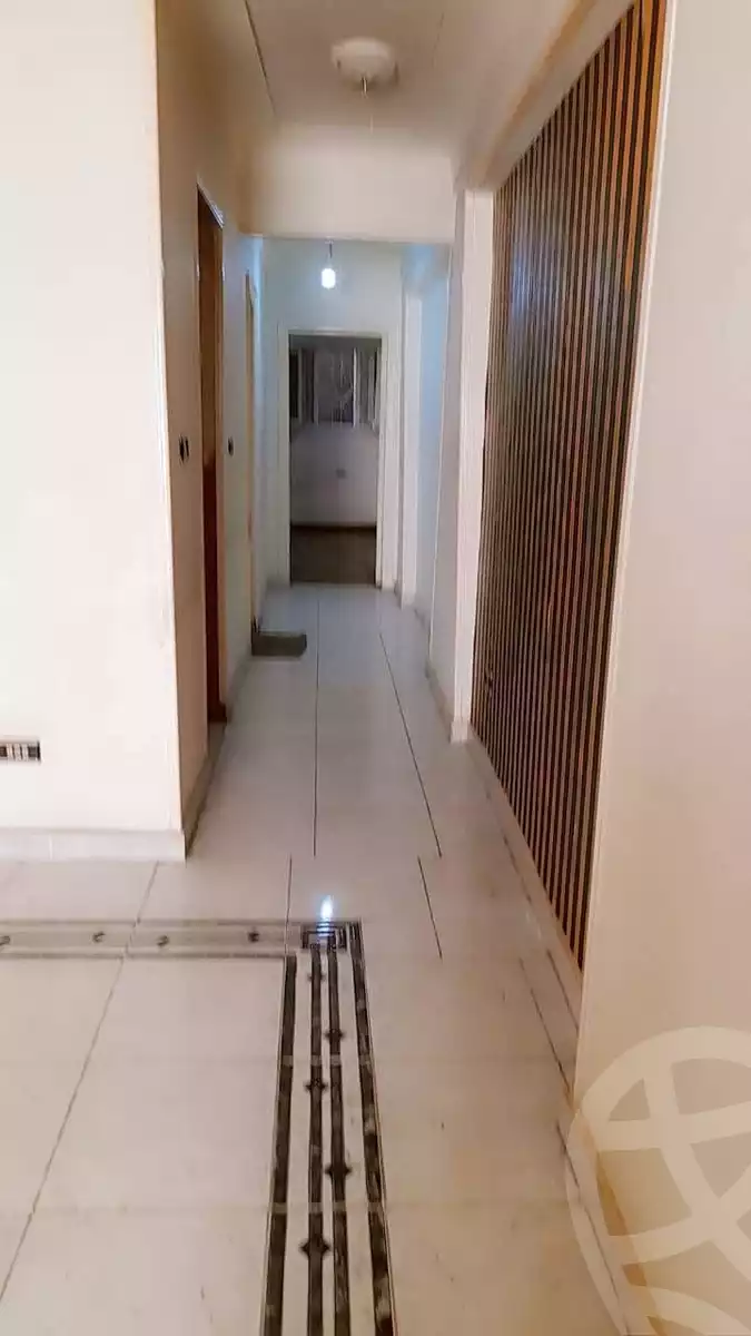 https://aqarmap.com.eg/en/listing/6121380-for-sale-alexandria-sydy-bshr-sydy-bshr-bhry-shr-khld-bn-lwlyd