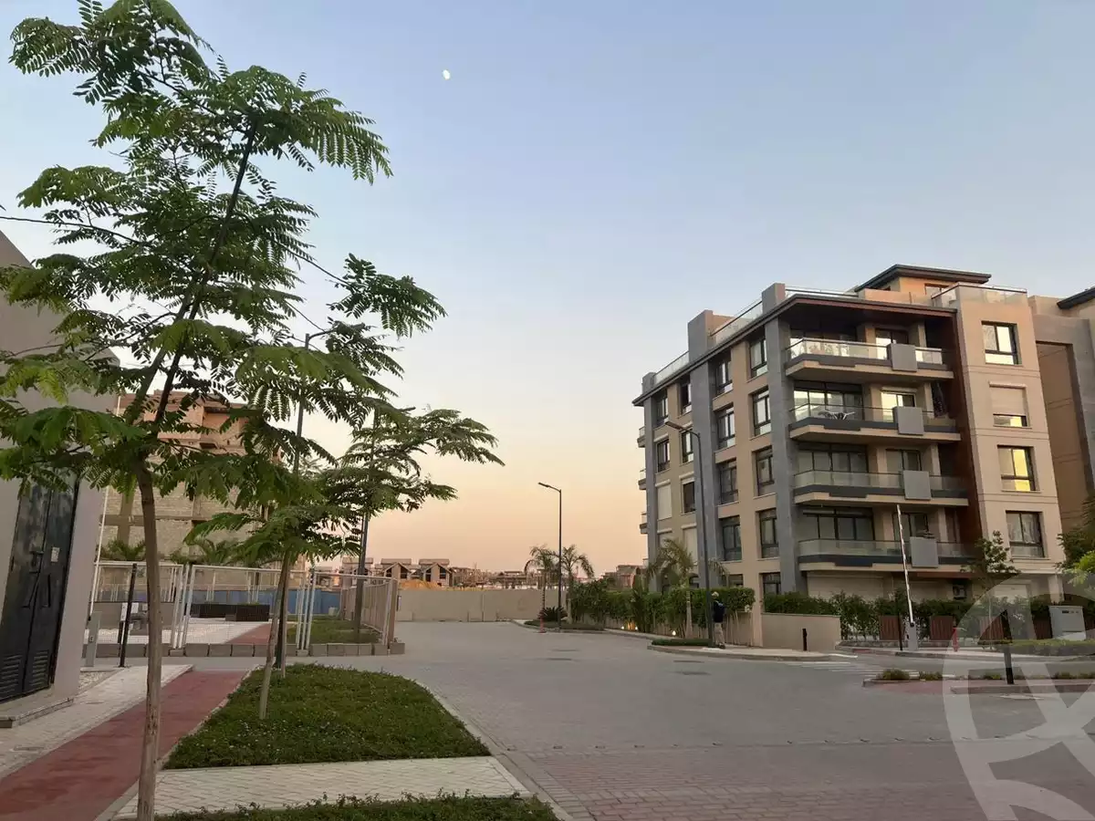 https://aqarmap.com.eg/ar/listing/6121540-for-sale-cairo-new-cairo-compounds-azad