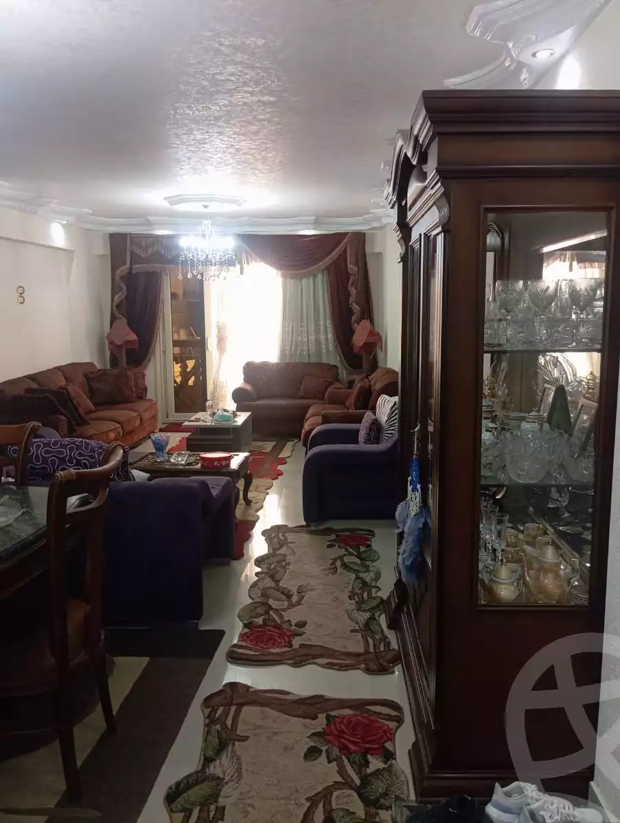 https://aqarmap.com.eg/en/listing/6120843-for-sale-alexandria-moharram-bey-haret-al-romani