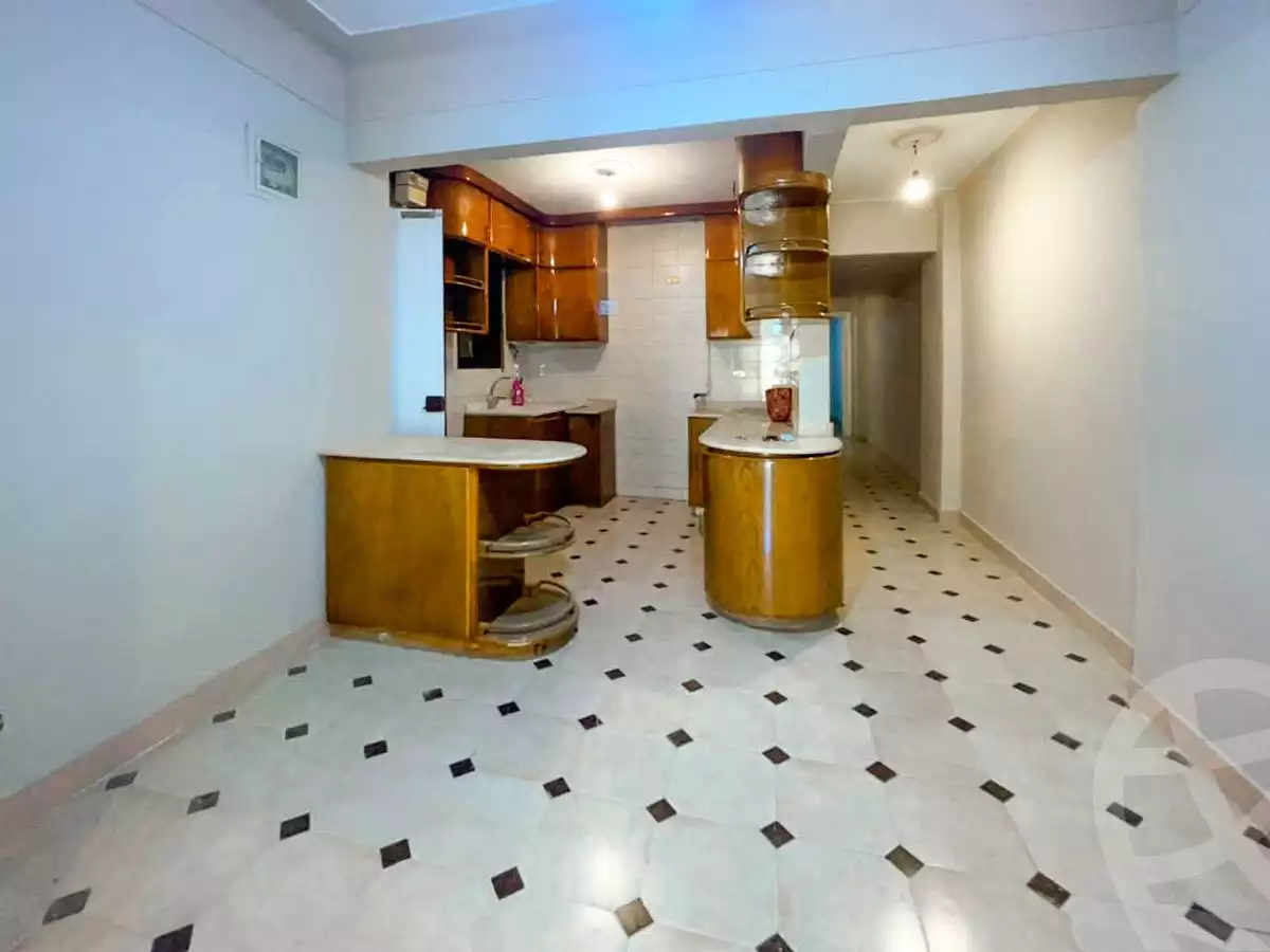 https://aqarmap.com.eg/ar/listing/6122771-for-sale-alexandria-zezenia