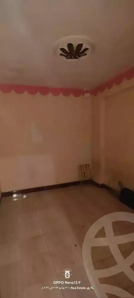 https://aqarmap.com.eg/en/listing/6122943-for-sale-qalyubia-shubra-el-khaima-om-bayoumi