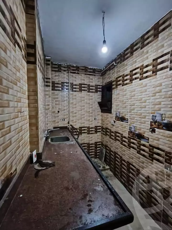 https://aqarmap.com.eg/en/listing/6122958-for-sale-qalyubia-shubra-el-khaima-om-bayoumi