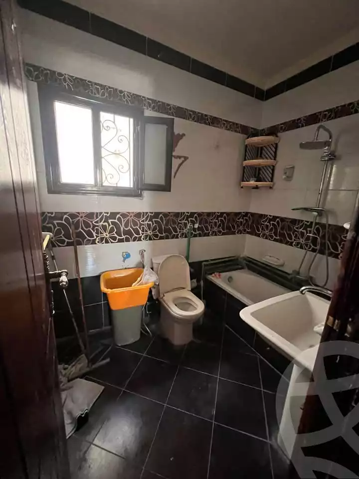 https://aqarmap.com.eg/ar/listing/6123448-for-sale-alexandria-camp-cesar-tiba-st