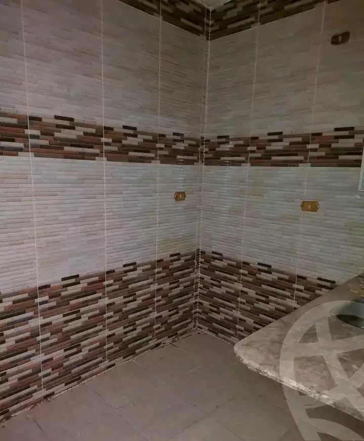 https://aqarmap.com.eg/en/listing/6124000-for-rent-qalyubia-shubra-el-khaima-om-bayoumi