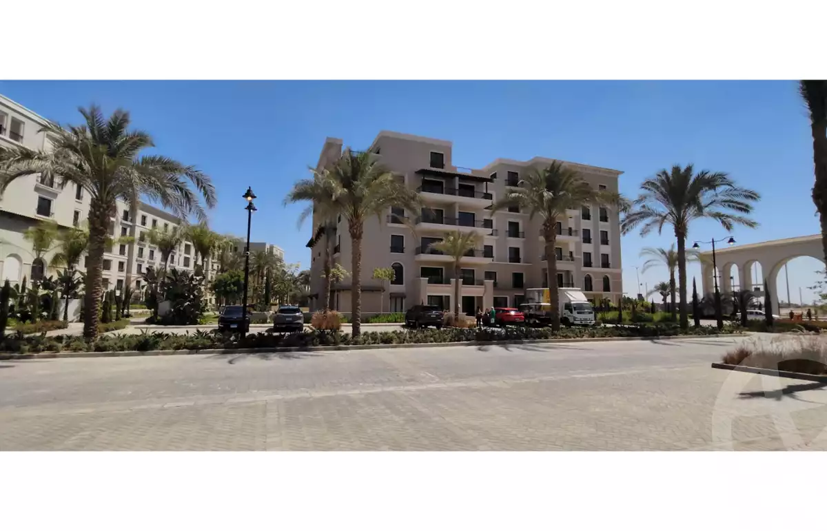https://aqarmap.com.eg/en/listing/6124722-for-sale-cairo-el-sheikh-zayed-city-compounds-kmbwnd-fyldj-wyst-dr-llttwyr