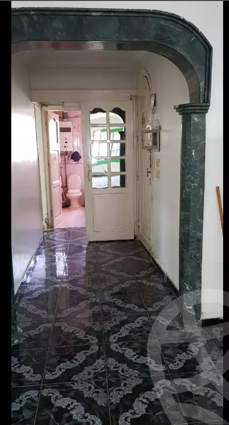 https://aqarmap.com.eg/en/listing/6125904-for-sale-cairo-helwan-helwan-el-sharkeya-saleh-sobhy-st