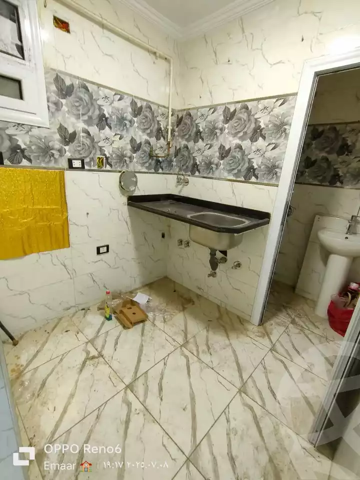 https://aqarmap.com.eg/en/listing/6126630-for-sale-qalyubia-shubra-el-khaima-om-bayoumi