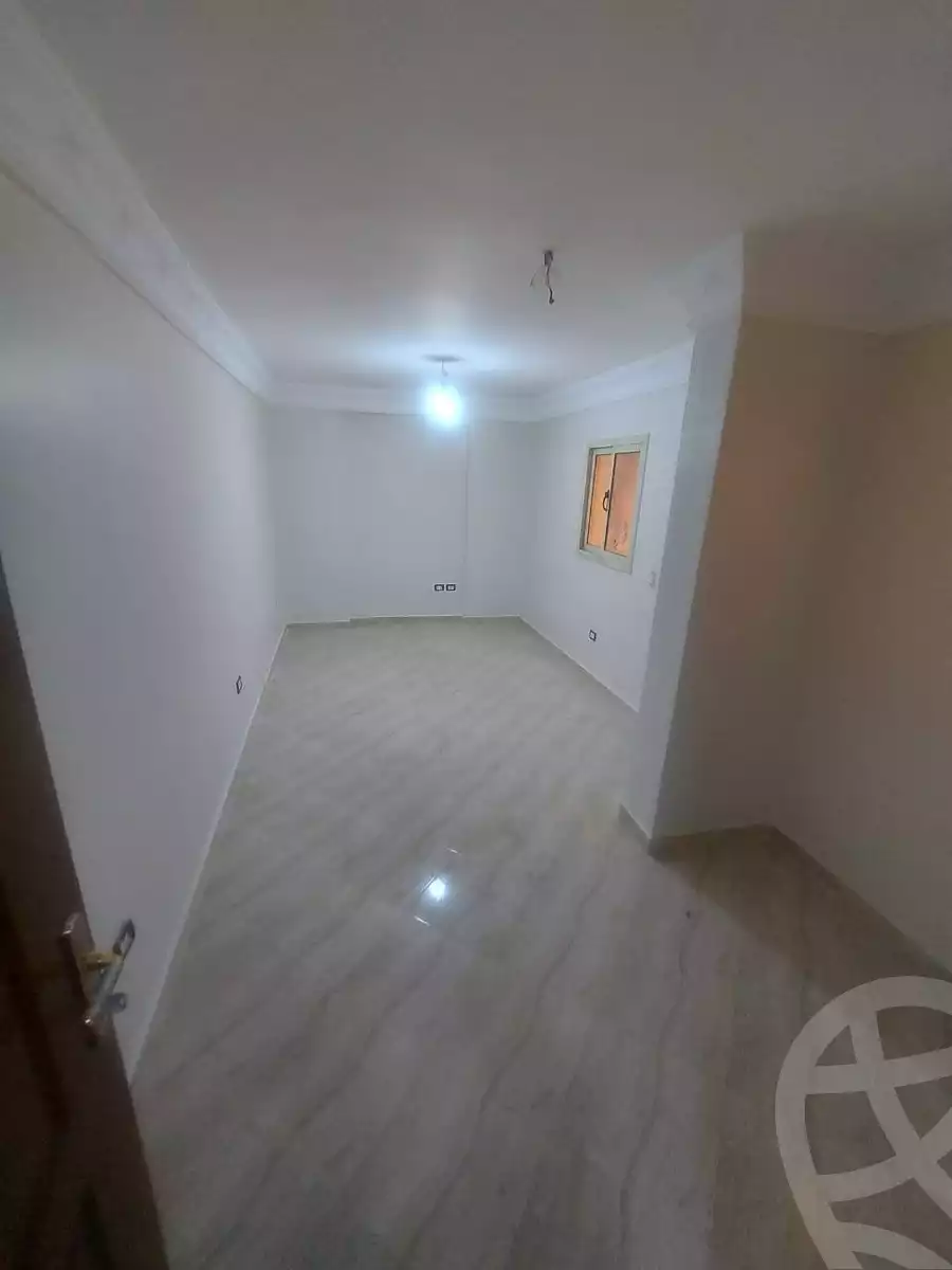 https://aqarmap.com.eg/en/listing/6126745-for-sale-cairo-helwan-helwan-el-sharkeya-ryad-pasha-st