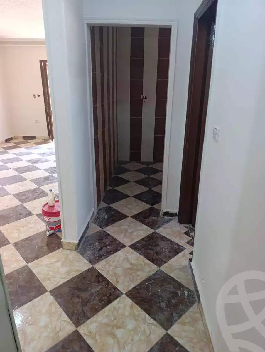 https://aqarmap.com.eg/en/listing/6127229-for-rent-cairo-faisal-kafr-tohormos-queen-nazli-st