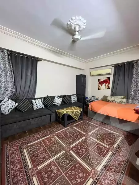 https://aqarmap.com.eg/en/listing/6127919-for-sale-cairo-15th-of-may-Neighbourhood 10