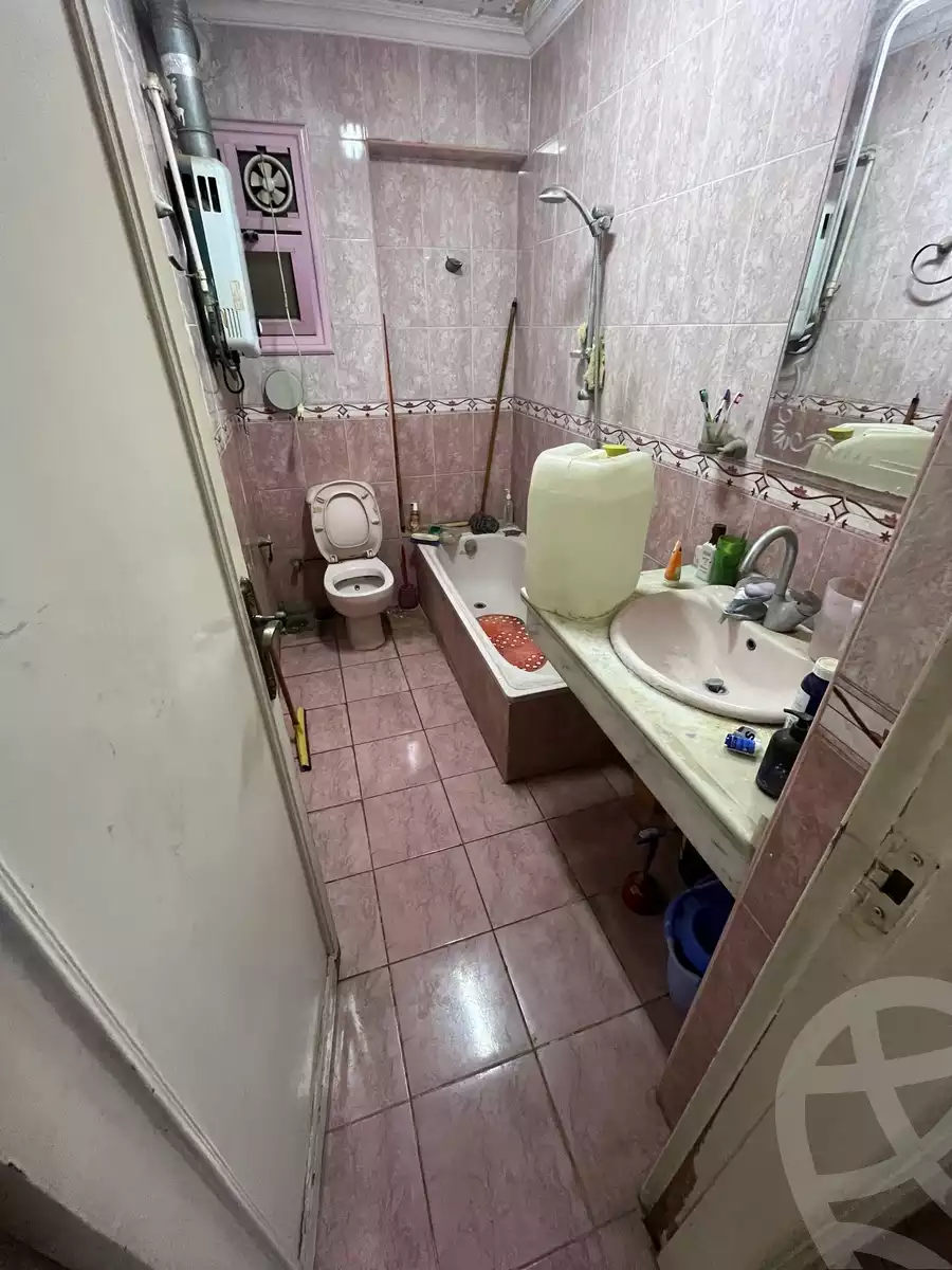 https://aqarmap.com.eg/en/listing/6128924-for-sale-cairo-faisal-el-tawabeq