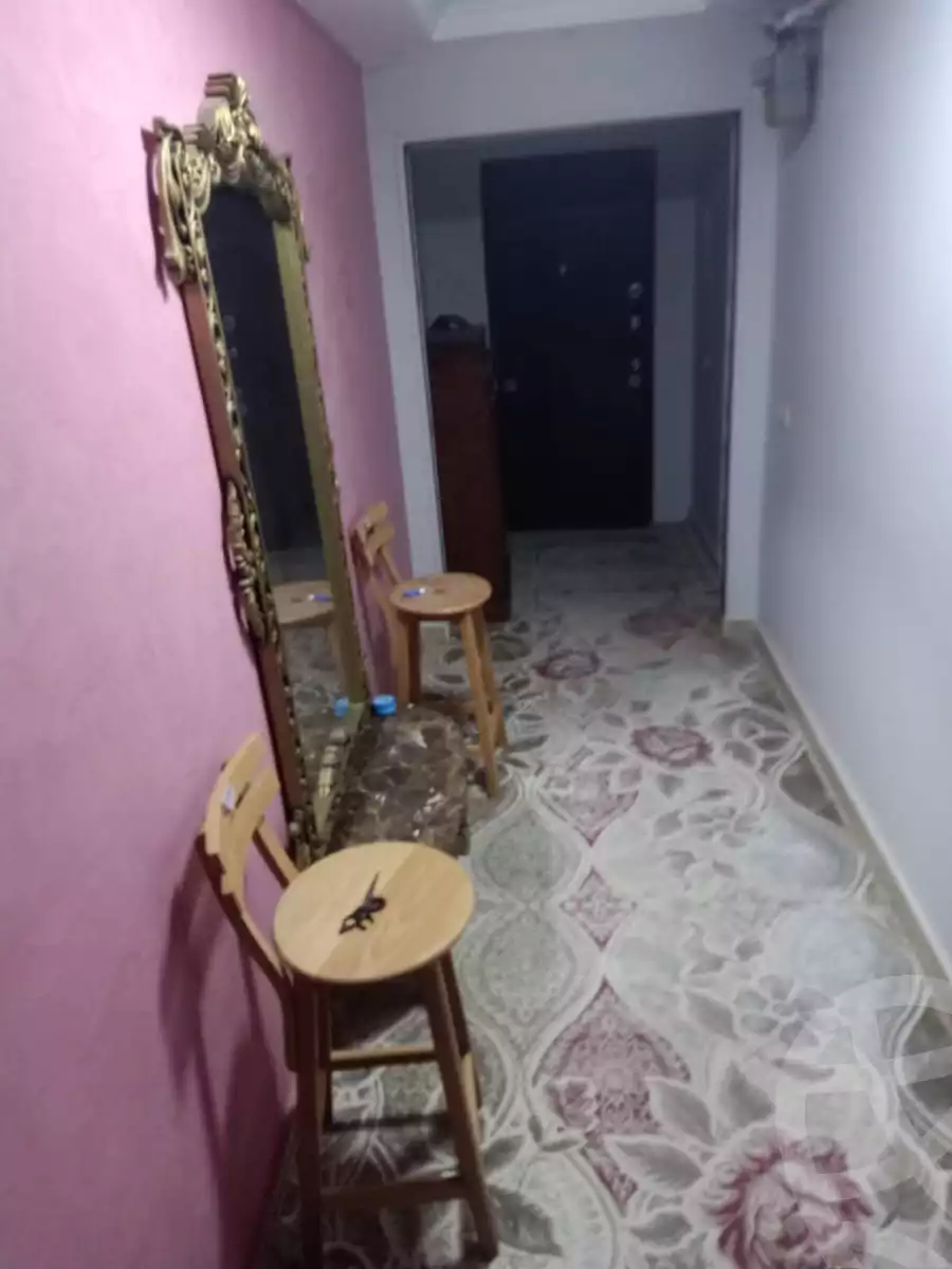 https://aqarmap.com.eg/en/listing/6129024-for-sale-cairo-helwan-hadayek-helwan-nile-corniche-st