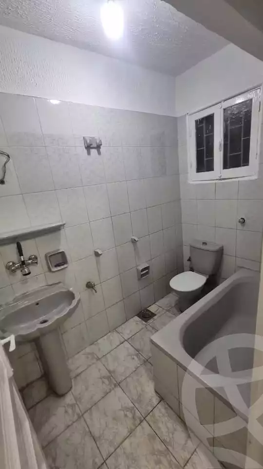 https://aqarmap.com.eg/en/listing/6130392-for-sale-alexandria-mntq-fr-y-blskndry-shark-ahmed-abo-soliman-st