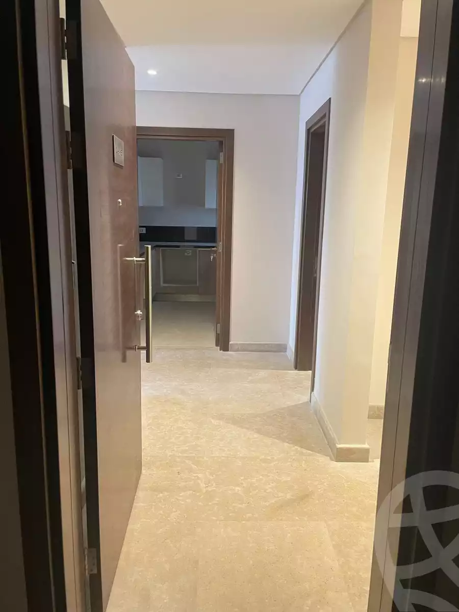 https://aqarmap.com.eg/en/listing/6130704-for-sale-cairo-el-sheikh-zayed-city-compounds-zyd-wr-llttwyr-z-tower