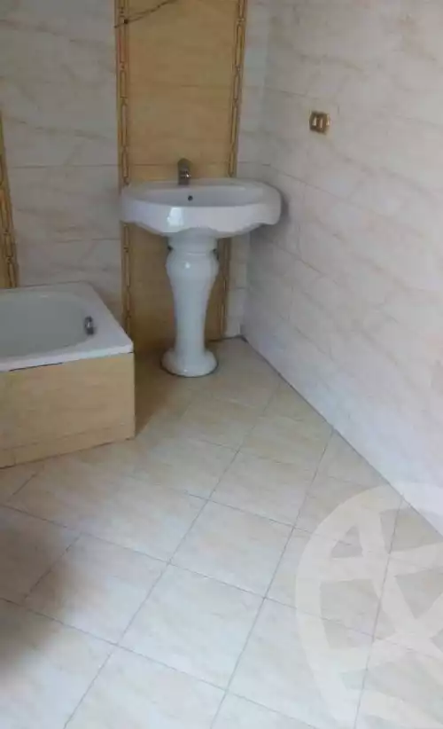 https://aqarmap.com.eg/en/listing/6131634-for-sale-cairo-new-cairo-el-ahyaa-fourth-neighborhood-street-28