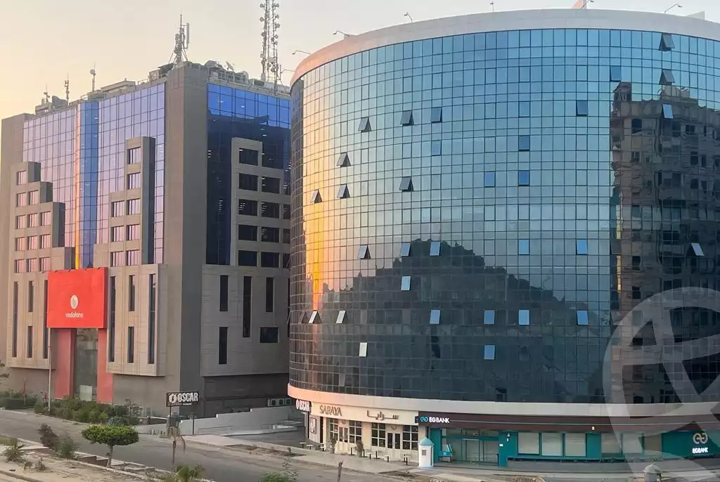 https://aqarmap.com.eg/en/listing/6132130-for-sale-cairo-el-maadi-compounds-rayhanah-plaza