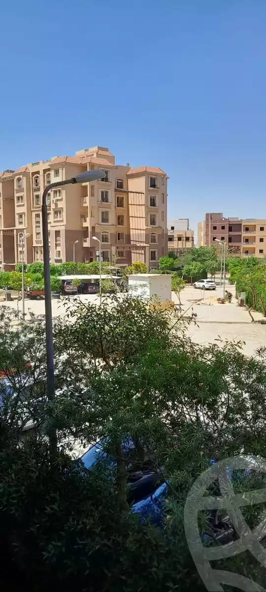 https://aqarmap.com.eg/en/listing/5980556-for-sale-cairo-badr-city-italian-square-badr