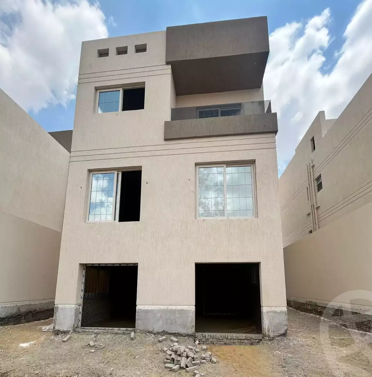 https://aqarmap.com.eg/en/listing/6135165-for-sale-cairo-el-sheikh-zayed-city-lshykh-zyd-ljdyd-montania-gardens-compound-everest-view