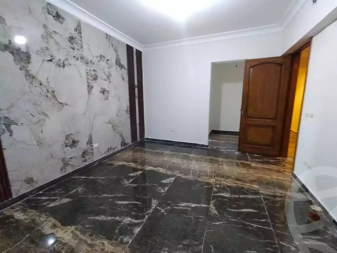 https://aqarmap.com.eg/en/listing/6135669-for-sale-cairo-faisal-el-maryotyah-town-valley-compound-sakan