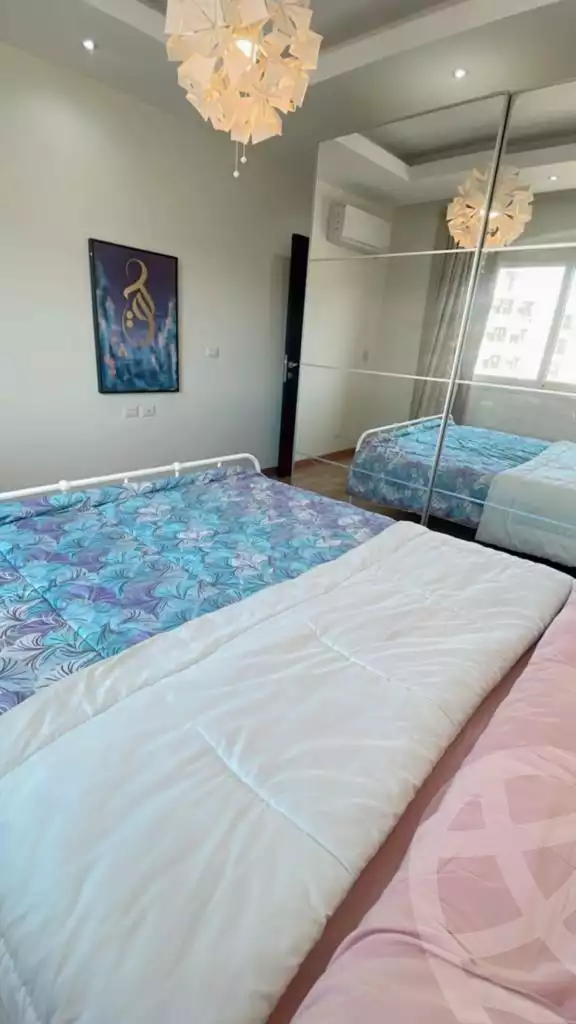 https://aqarmap.com.eg/ar/listing/6135845-for-rent-cairo-el-sheikh-zayed-city-compounds-dh-drys