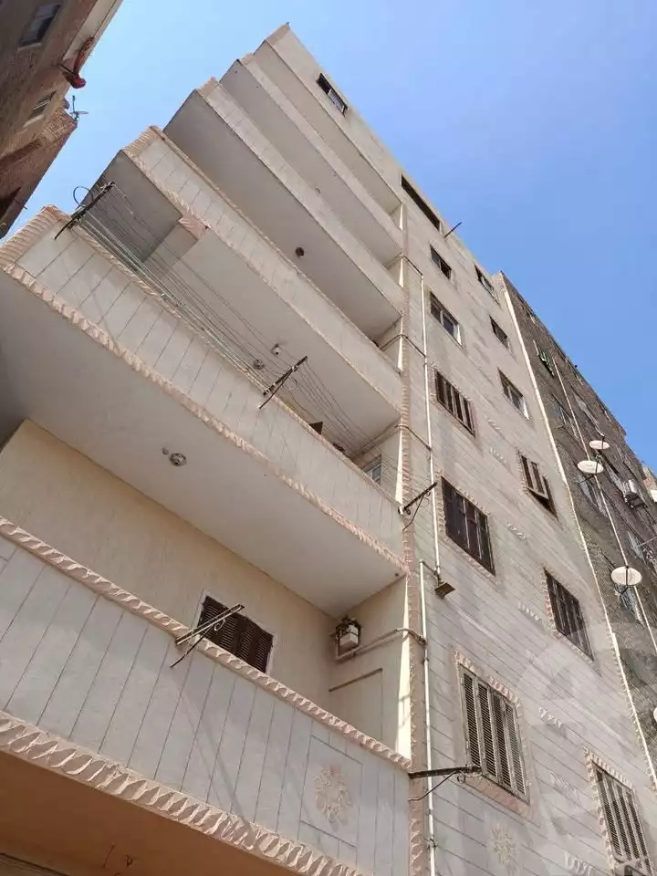 https://aqarmap.com.eg/ar/listing/6137011-for-sale-qalyubia-shubra-el-khaima-el-shareaa-el-gadid-st