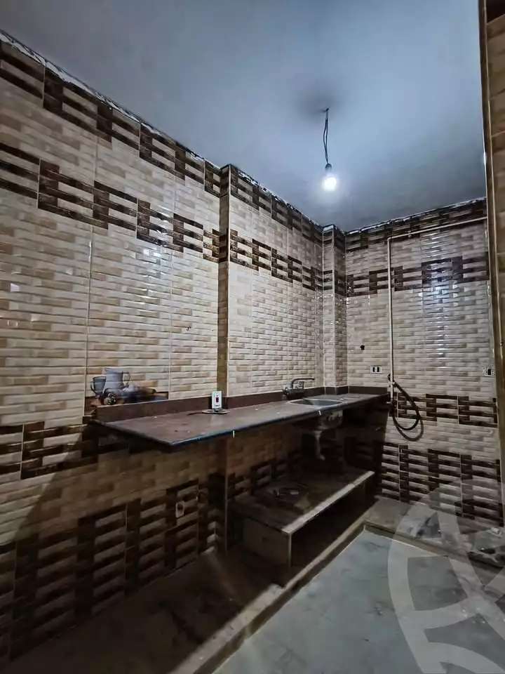 https://aqarmap.com.eg/ar/listing/6137121-for-sale-qalyubia-shubra-el-khaima-om-bayoumi