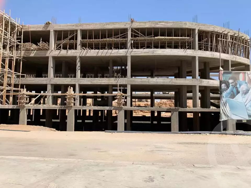 https://aqarmap.com.eg/en/listing/6132037-for-sale-cairo-6th-of-october-hadaeq-october-kmbwnd-fy-hdyq-ktwbr-regency-mall